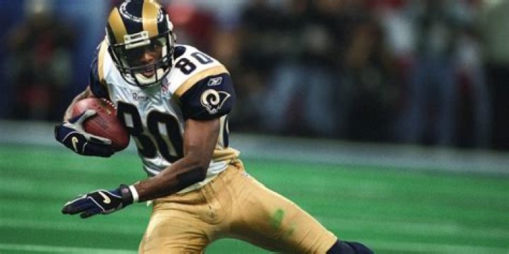 Who Is Clegzette Bruce? Meet Isaac Bruce Wife