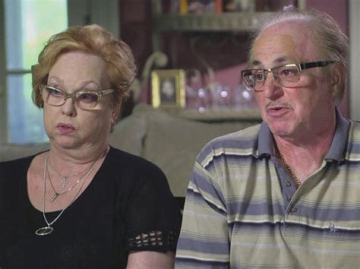 
Who Is Frank Catroppa Aliquippa PA? Wife And Net Worth 2022 – Rachael Deltondo Boyfriend 