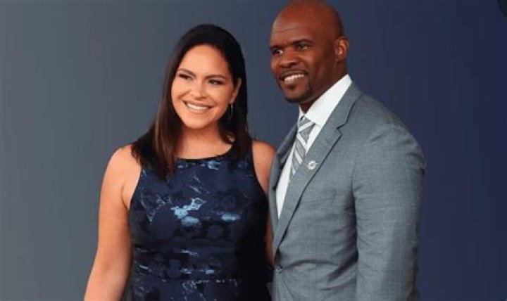 Who Is Jennifer Maria Duncan Flores, Brian Flores Wife?