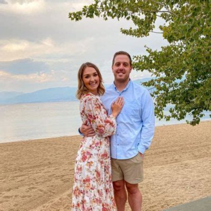 
Who Is Nick Oakes? Bradlyn Oakes Husband: Family And Net Worth Details 