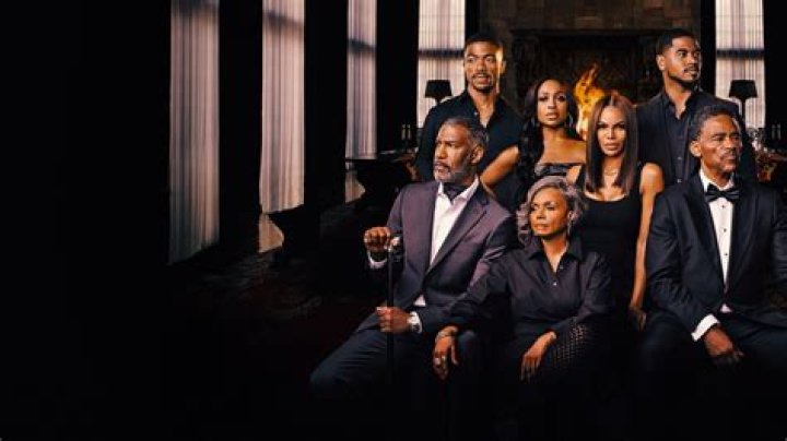 
Who Is Sarah Varney? Details On The Kaiser Health News Journalist And Her Family Biography Explored 