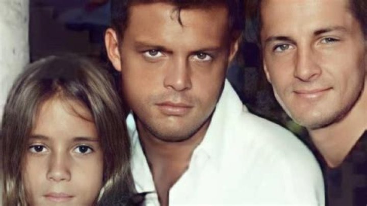 Who Is Sergio Basteri? – Meet Luis Miguel’s Brother