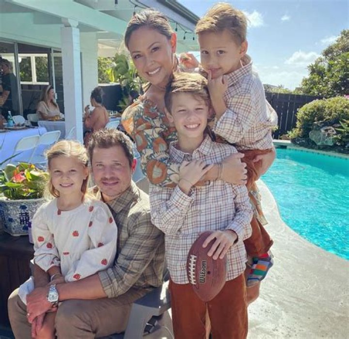 
Who Is Vanessa Lachey? Know More About Nick Lachey Wife, Kids And Family 