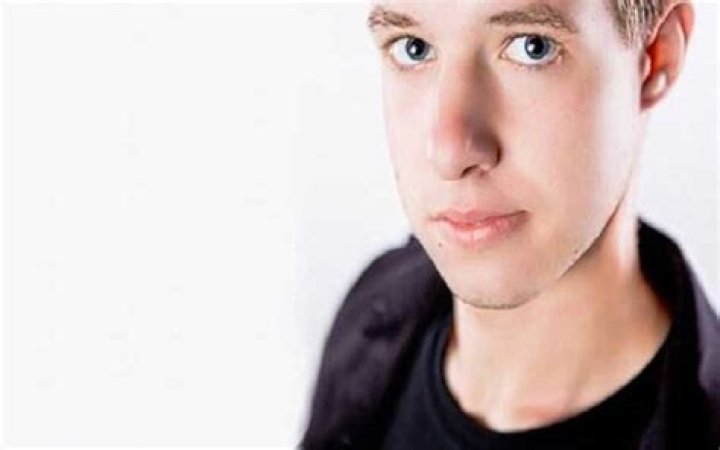 Xander Mobus Net Worth, Earnings, Dating, Affairs, Facts, Wiki-Bio