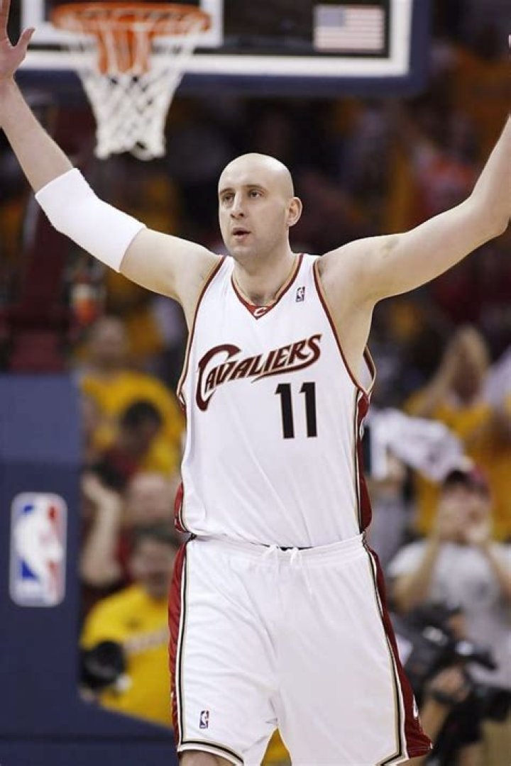 Zydrunas Ilgauskas Height, Weight, Net Worth, Age, Birthday, Wikipedia, Who, Nationality, Biography